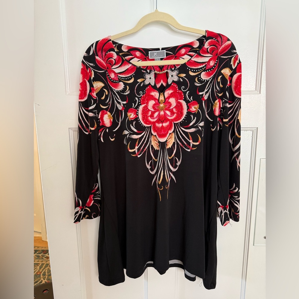 JM Collection Black Tunic with Red Floral Design